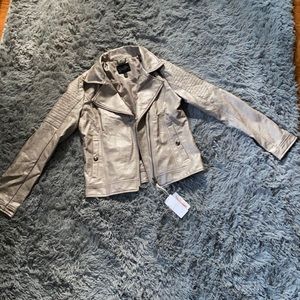 Metallic gold leather jacket. Size 16 girls. NWT